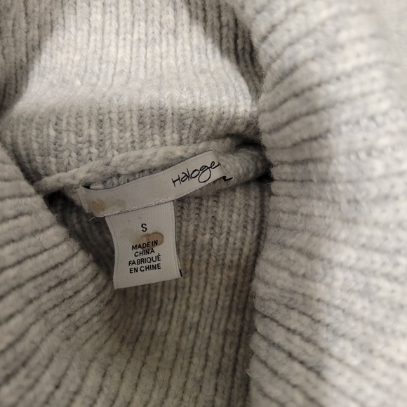 Halogen Cableknit Embellished Sweater - Picture 5 of 6